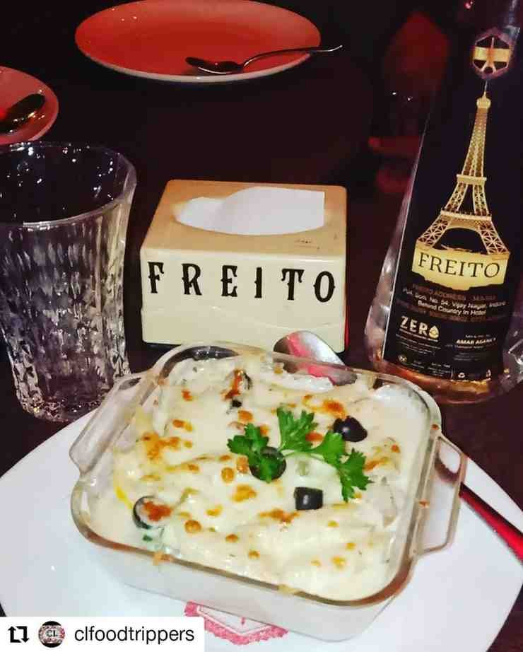 FREITO Cafe & Restaurant Ambiance