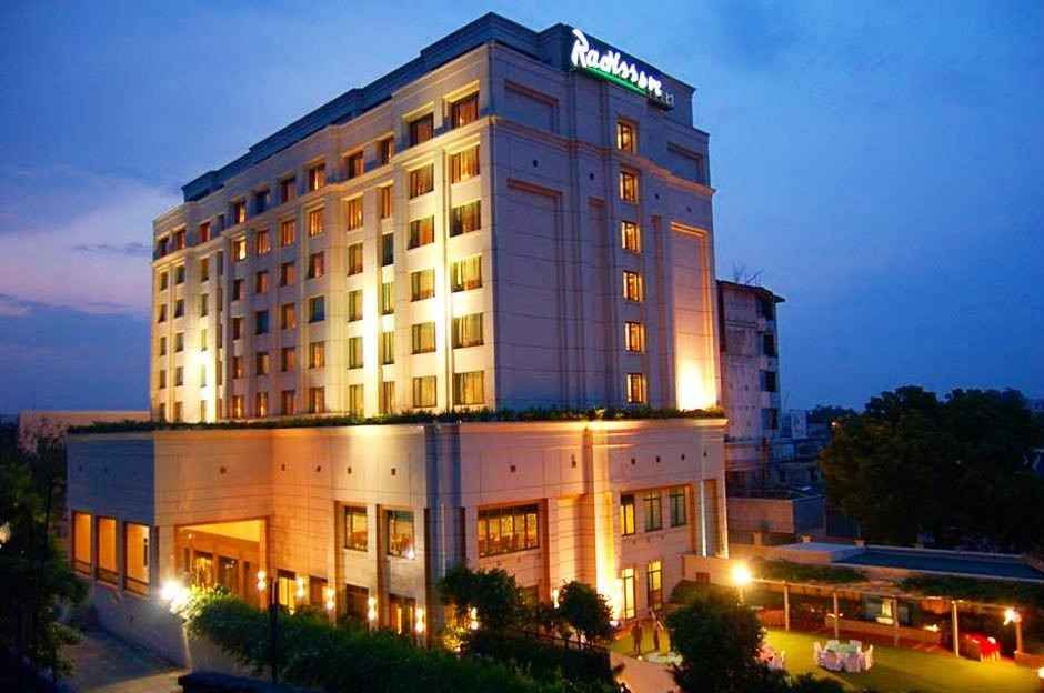 Radisson Hotel Varanasi - A secure and upscale hotel with top-tier amenities.