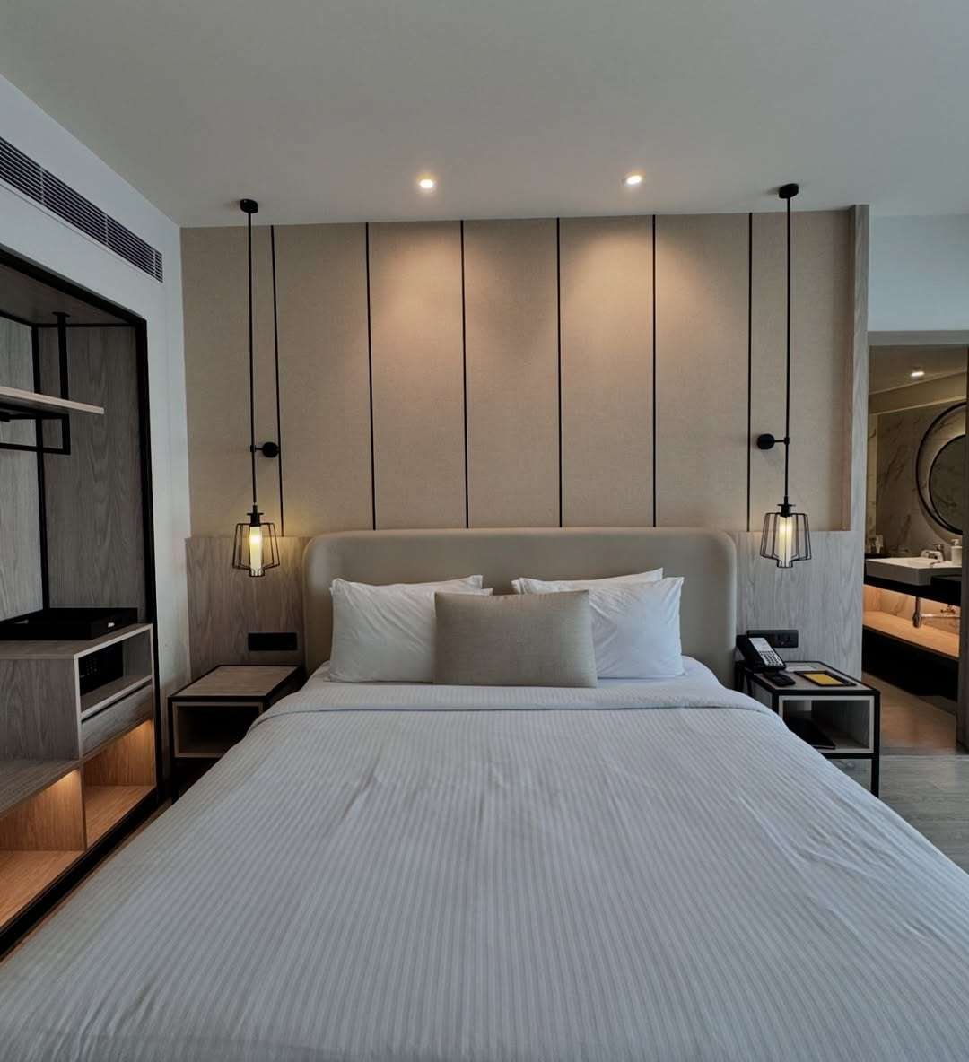 Golden Tulip Lucknow - Luxury hotel with enchanting ambiance perfect for romantic dinners and couple celebrations.