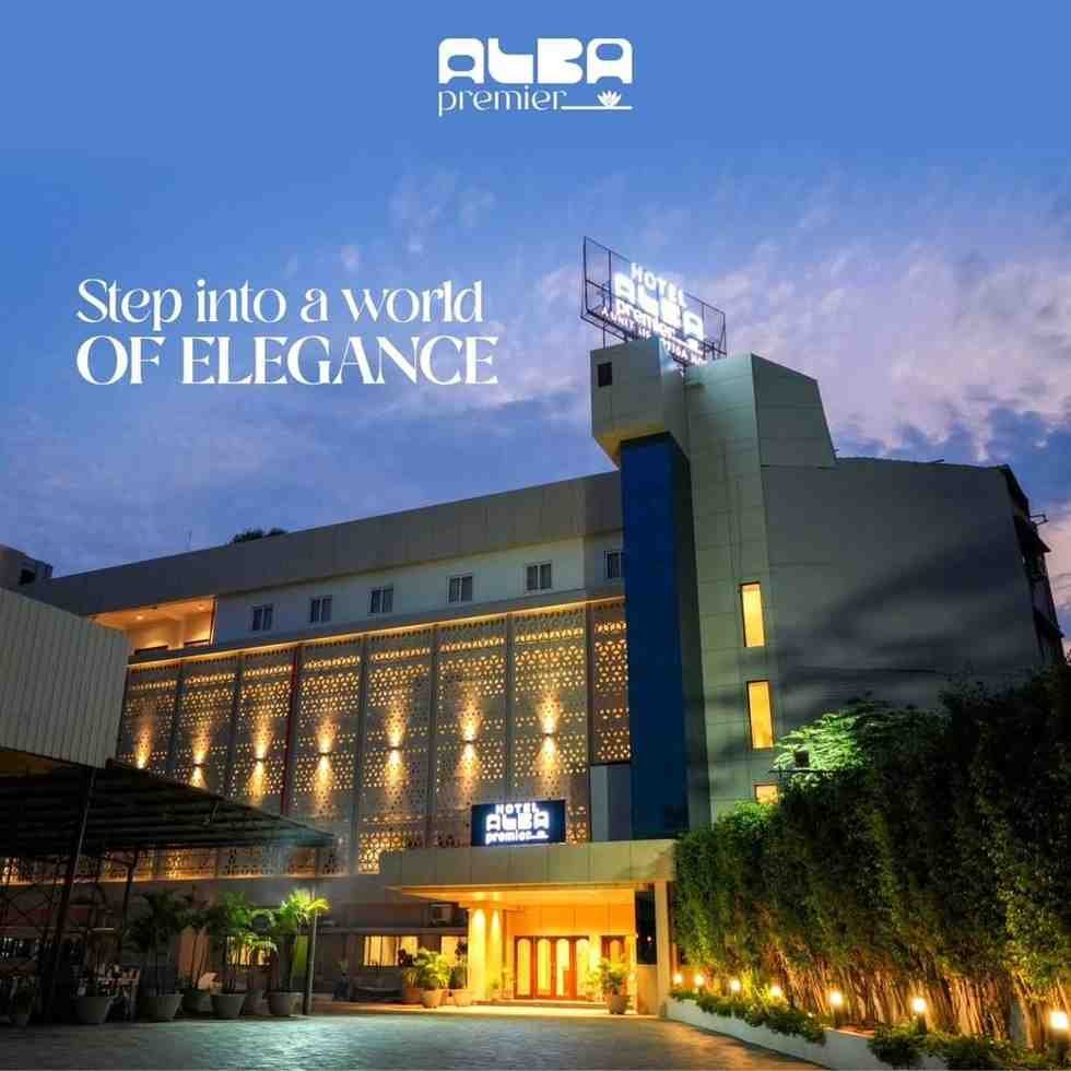 Alba Inn, Indore - A cozy hotel in Indore ensuring private stays for couples.