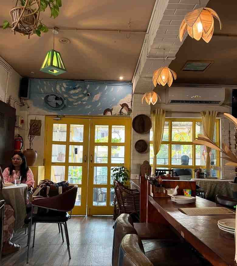 The Peddler's Cafe - Incredibly soothing atmosphere with charming decor perfect for dates.