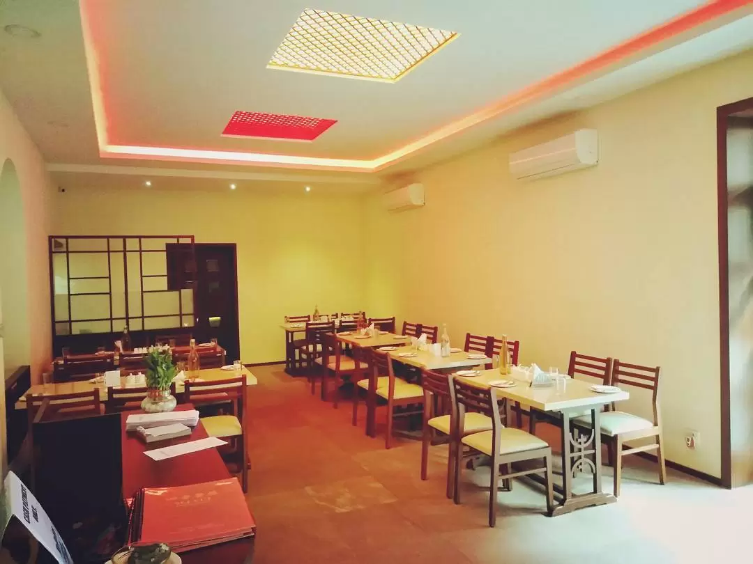 Sei Vui Restaurant - An authentic Chinese food gem in Tiretti, Kolkata.