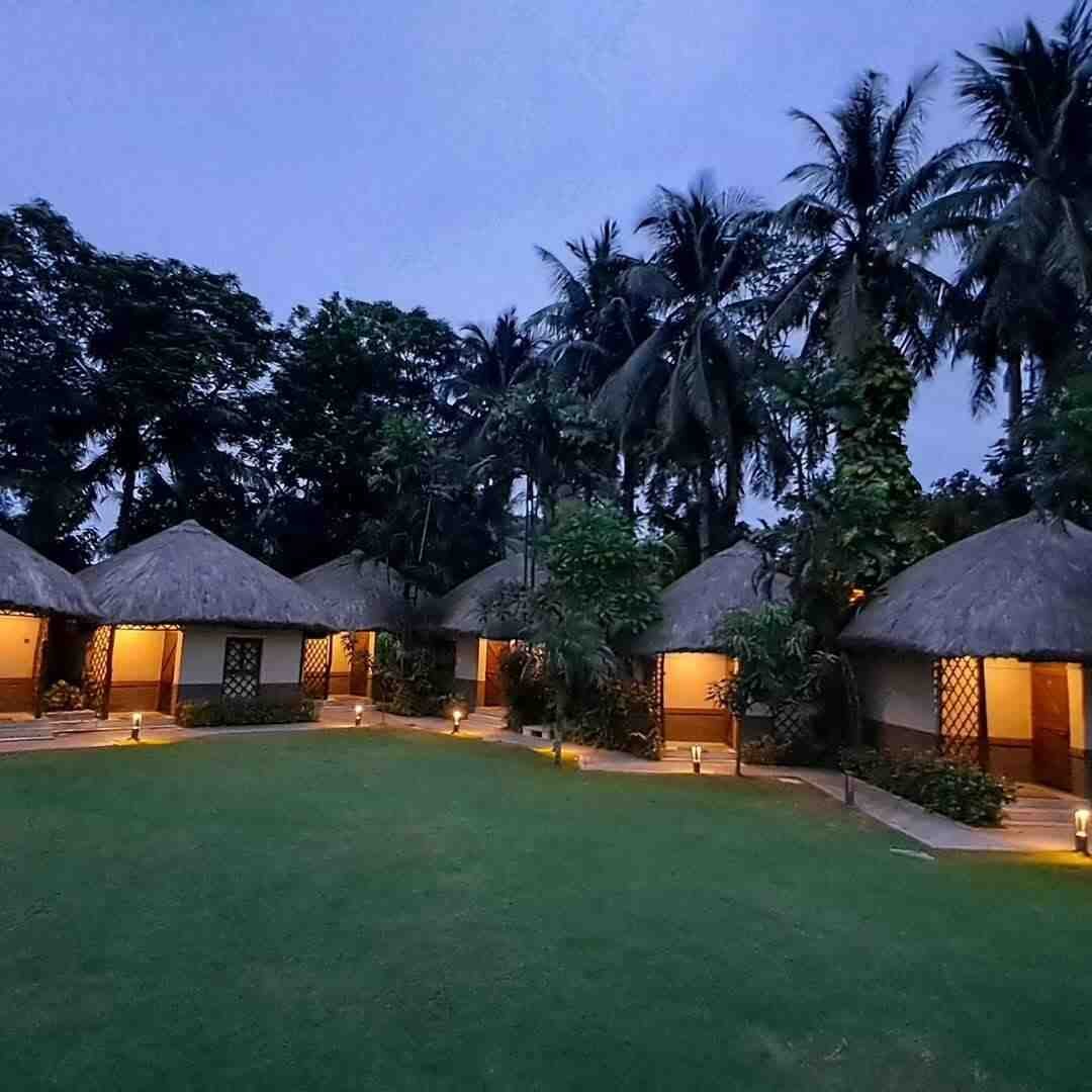 Ibiza The Fern Resort - Anniversary celebration resort with lake views near Diamond Harbour.