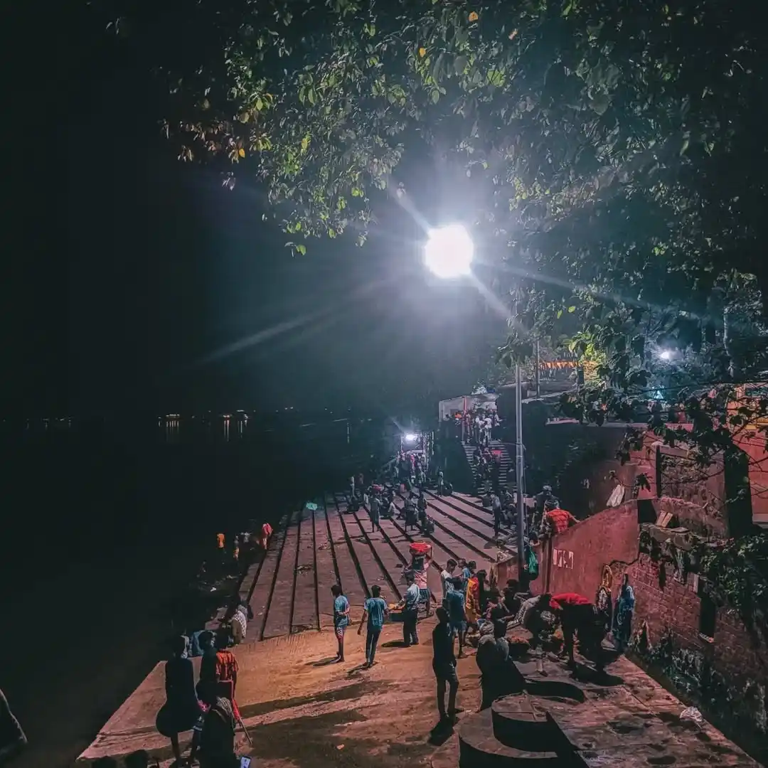 Ahiritola Ghat - A historic riverside ghat perfect for couples seeking peaceful ferry rides and Hooghly river views in North Kolkata.