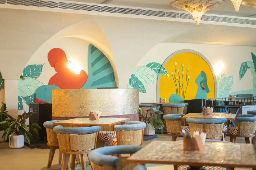 Turquoise Kitchen and Cocktail House - A bustling restaurant with great service and tasty Indian food perfect for couples.