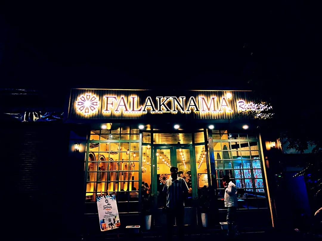 FalakNuma Restaurant - Rooftop candlelight dining with live ghazals for couples in Hazratganj, Lucknow.