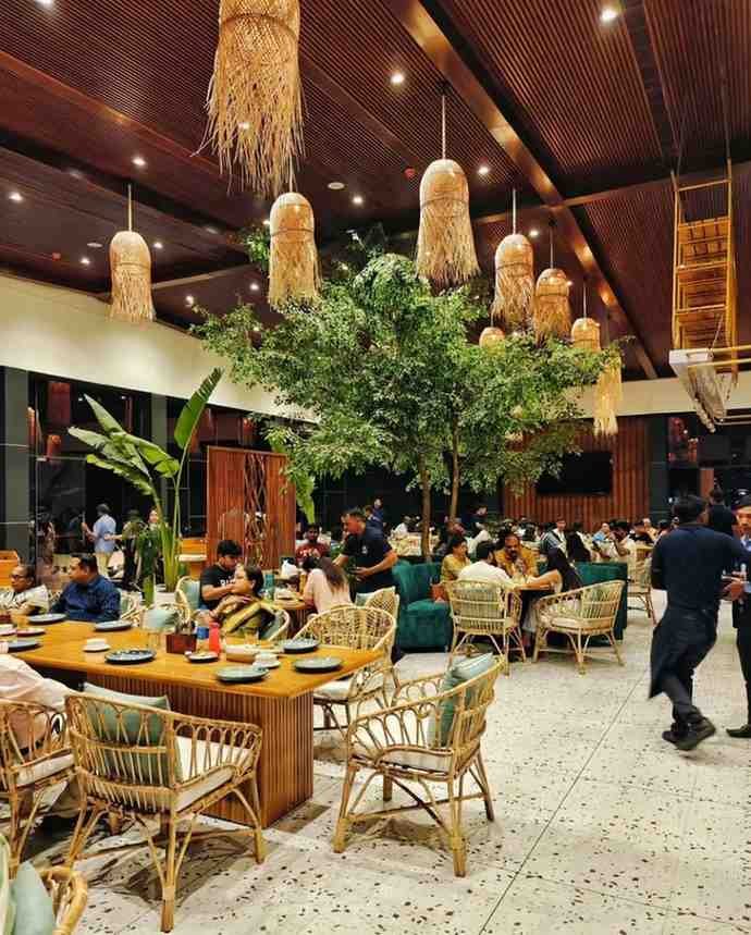 Mantar Restaurant - High-end restaurant with mind-blowing ambiance and excellent food quality perfect for couples.