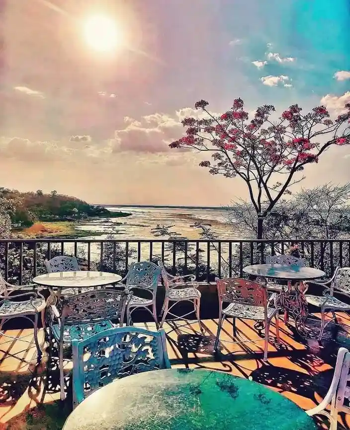 Wind And Waves Restaurant - Lakeside dining with breathtaking views and romantic atmosphere perfect for couples in Bhopal.