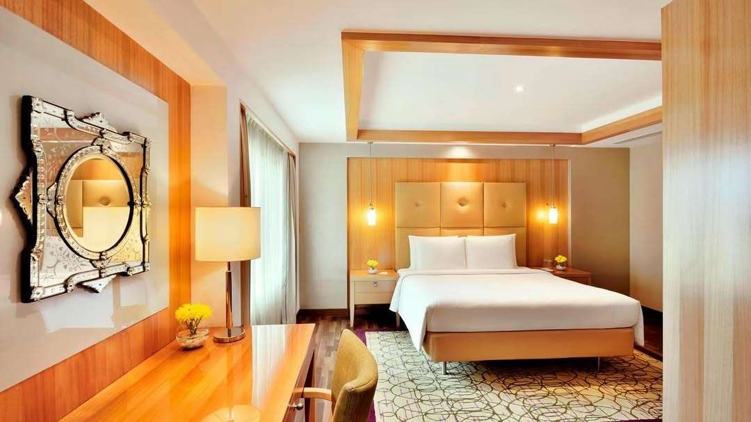 Courtyard by Marriott Chennai - An upscale, tranquil hotel with flawless service, perfect for a relaxing couple's getaway.
