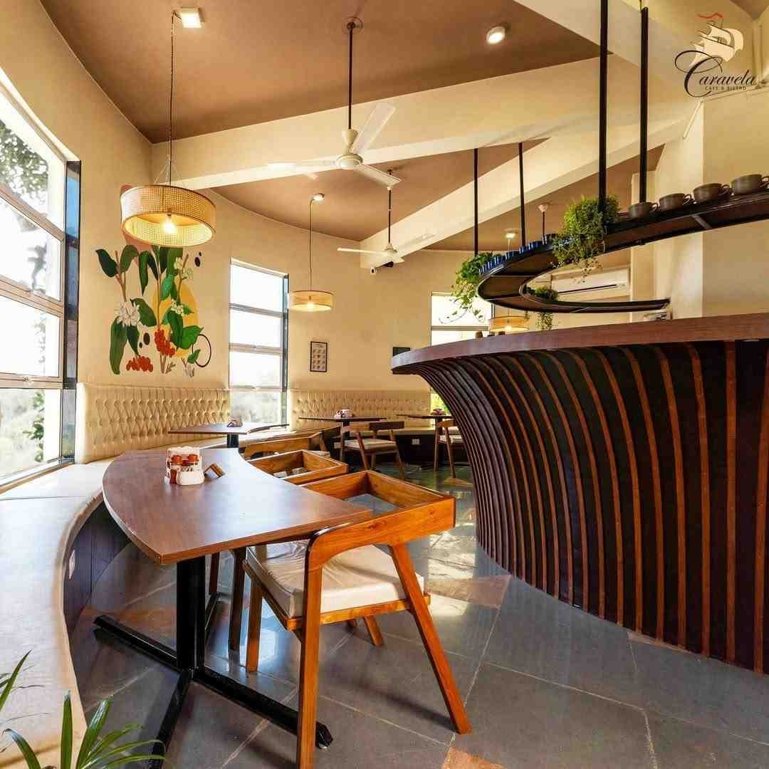 Caravela Cafe And Bistro - A cozy and inviting cafe with a varied menu.